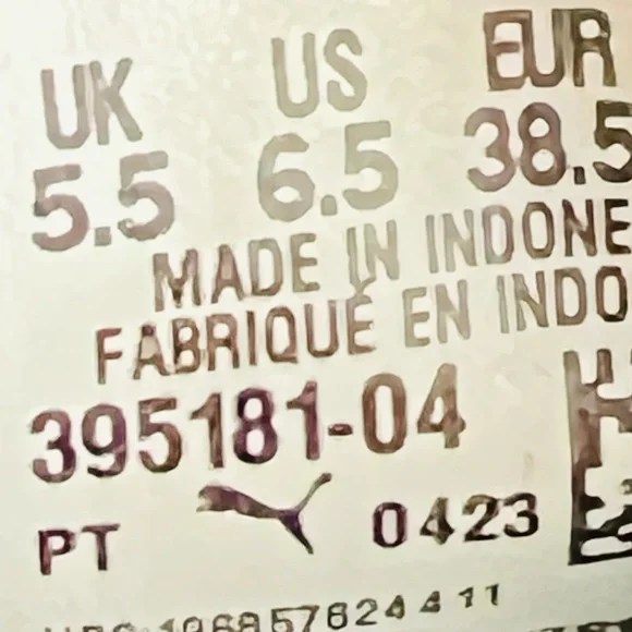 Puma Black Sneakers with Gold Details - Picture 5 of 5